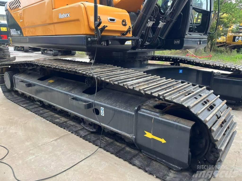 Hyundai R300LC-9S Kāpurķēžu ekskavatori
