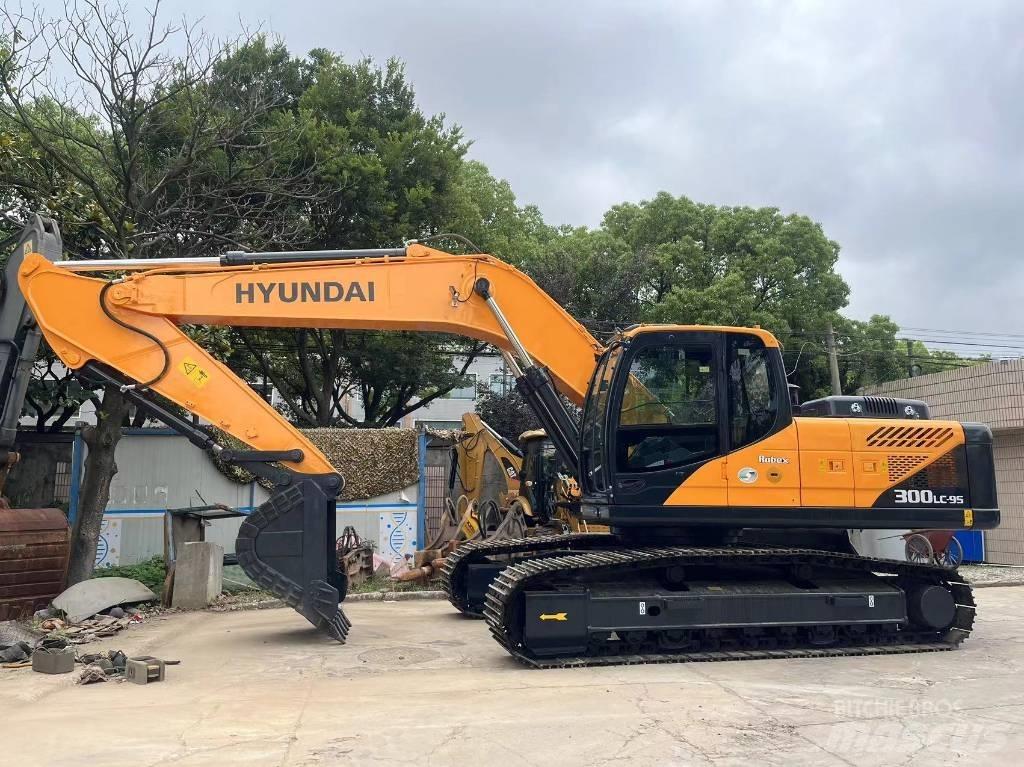 Hyundai R300LC-9S Kāpurķēžu ekskavatori