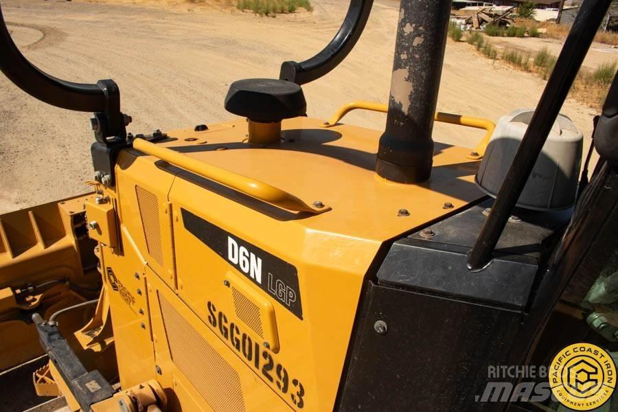 CAT D 6 N LGP Kāpurķēžu buldozeri