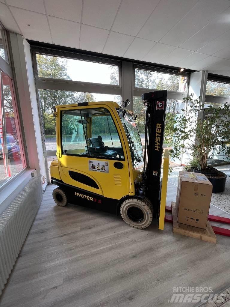 Hyster J3.5XN Elektriskie iekrāvēji