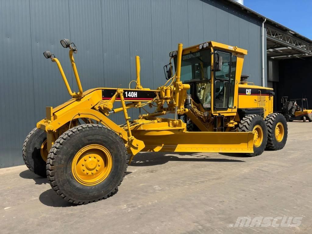 CAT 140H Greideri