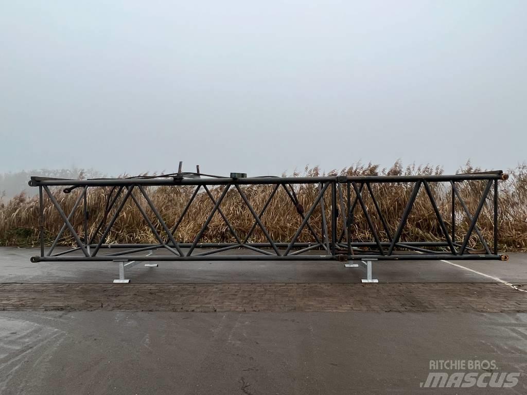 Hitachi KH 300 Pacēlāju/krānu aprīkojums