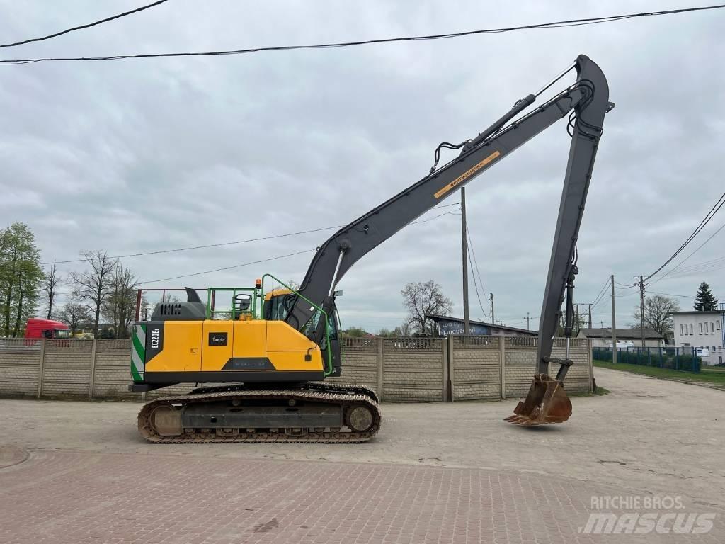 Volvo EC220EL LONG Kāpurķēžu ekskavatori