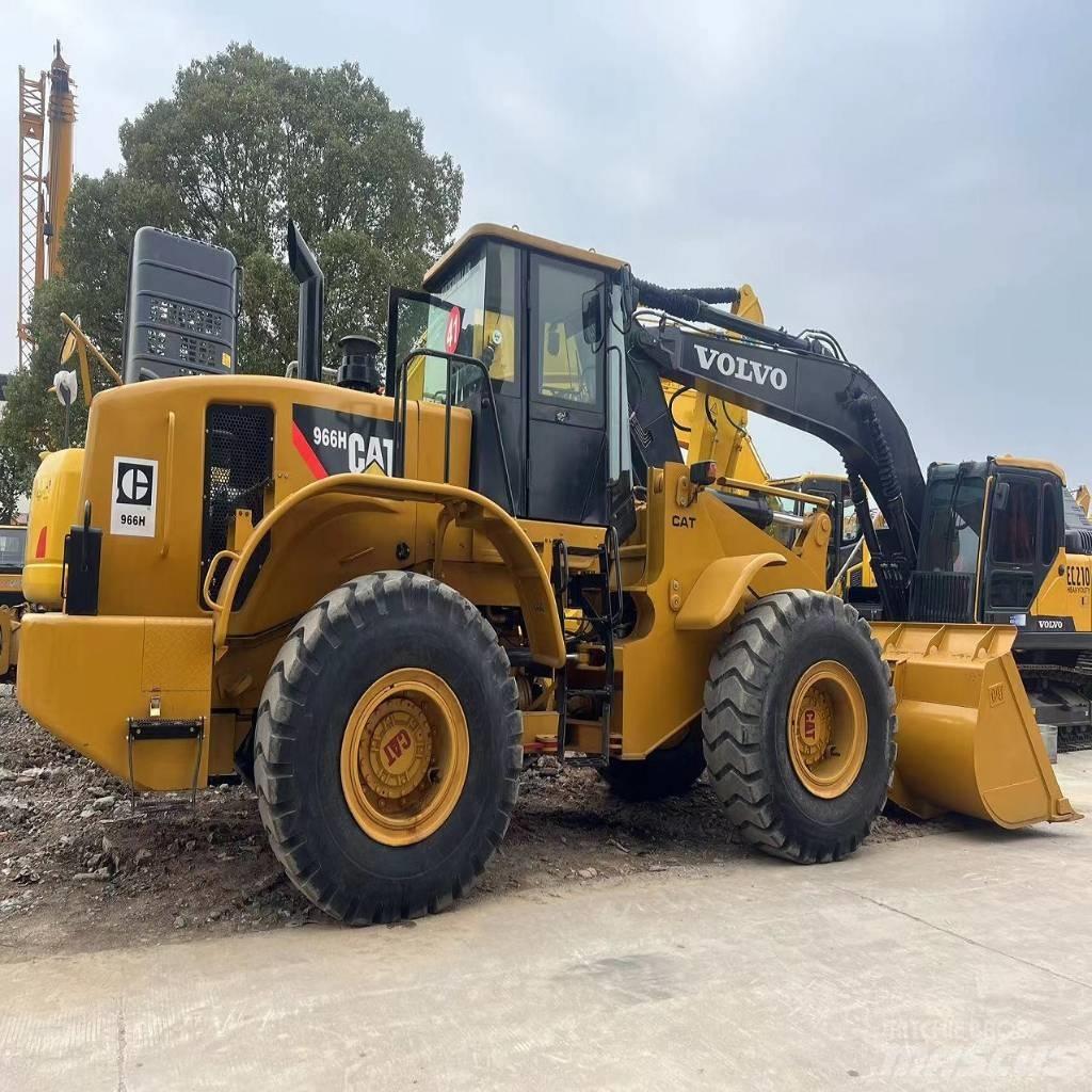 CAT 966h Iekrāvēji uz riteņiem