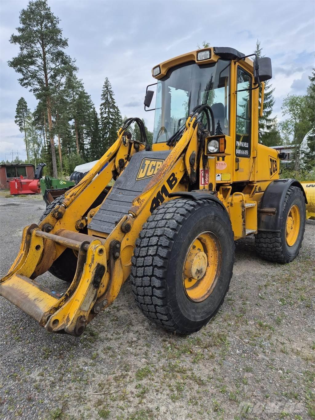 JCB 411B Iekrāvēji uz riteņiem