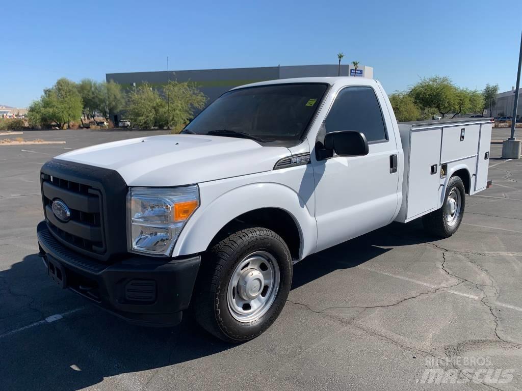Ford F 350 HD Pilsētas atkritumvedēji