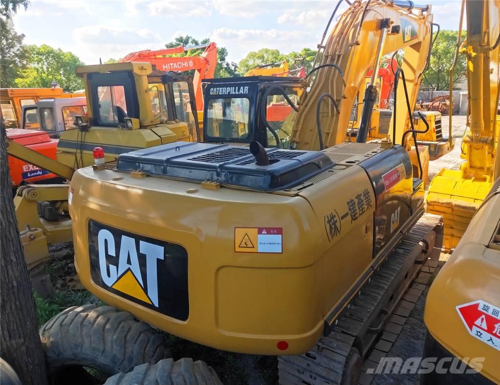 CAT 325C Kāpurķēžu ekskavatori