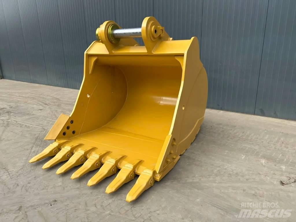 CAT 352F - UB Kausi