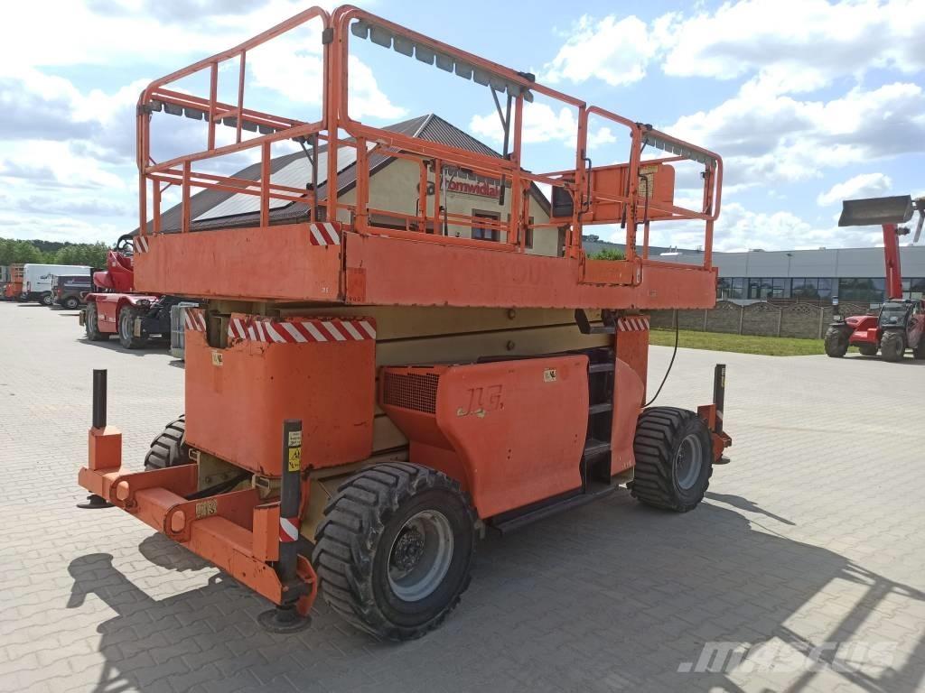 JLG 4394 RT Šķerveida pacēlāji