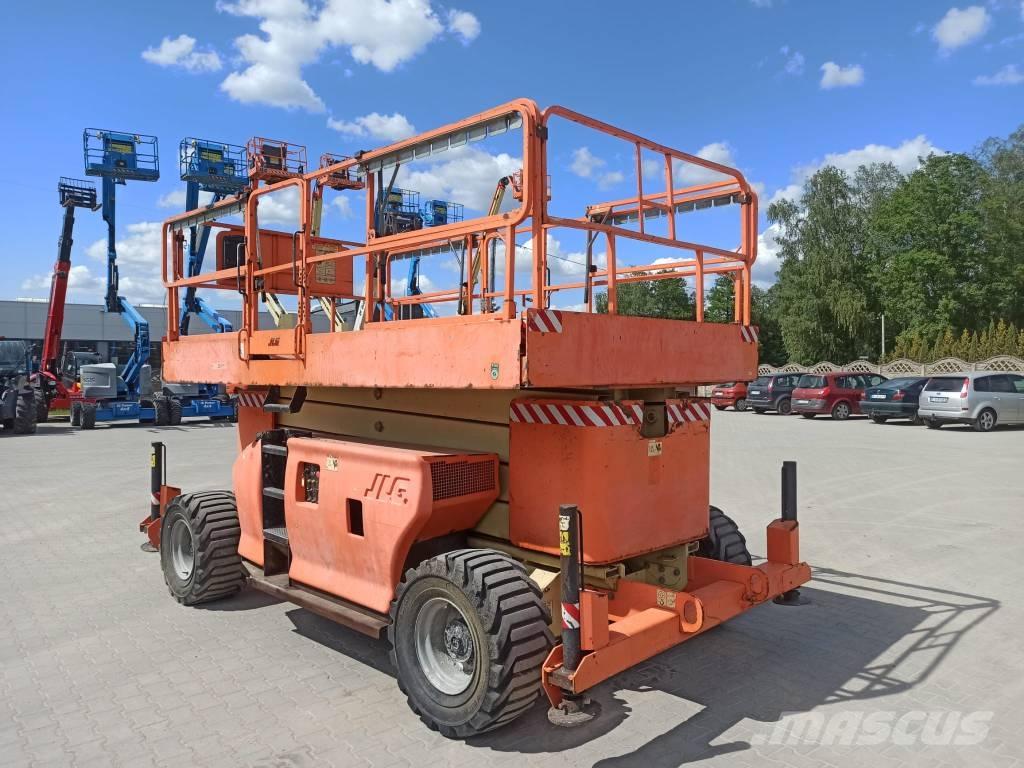 JLG 4394 RT Šķerveida pacēlāji