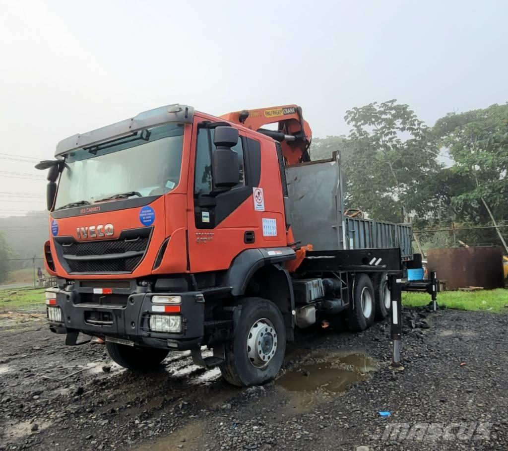 Iveco Trakker 410 Smagās mašīnas ar celtni
