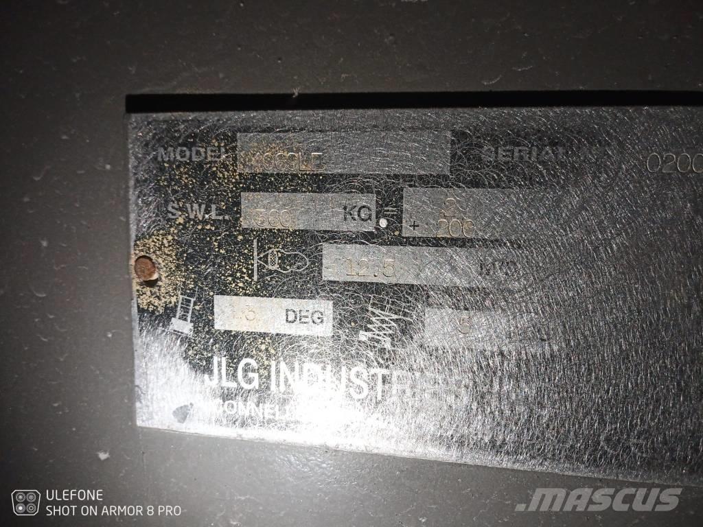 JLG 4069 LE Šķerveida pacēlāji