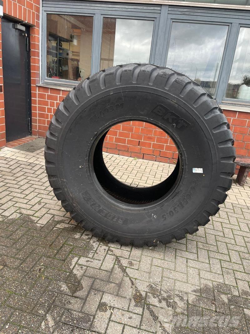 BKT 650/65R30,5 Riepas, riteņi un diski