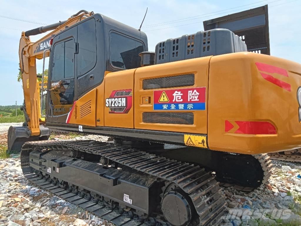 Sany SY 235 H Kāpurķēžu ekskavatori