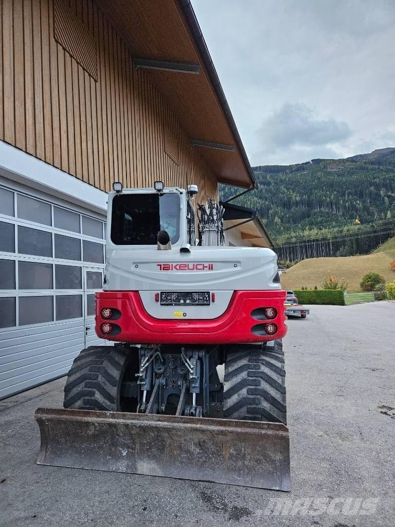 Takeuchi TB 295 W Ekskavatori uz riteņiem