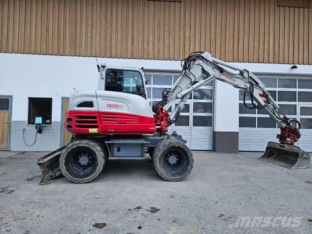 Takeuchi TB 295 W Ekskavatori uz riteņiem