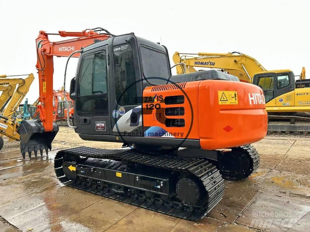 Hitachi ZX 120 Kāpurķēžu ekskavatori