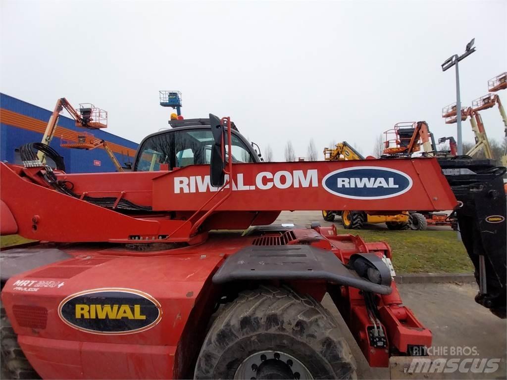 Manitou 2150MRT Teleskopiskie manipulatori