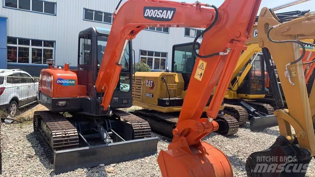 Doosan DH 55-V Mini ekskavatori < 7 t