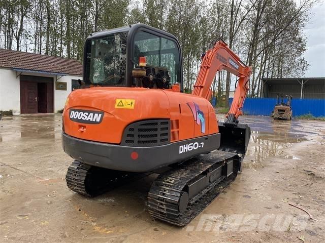 Doosan DH60-7 Mini ekskavatori < 7 t