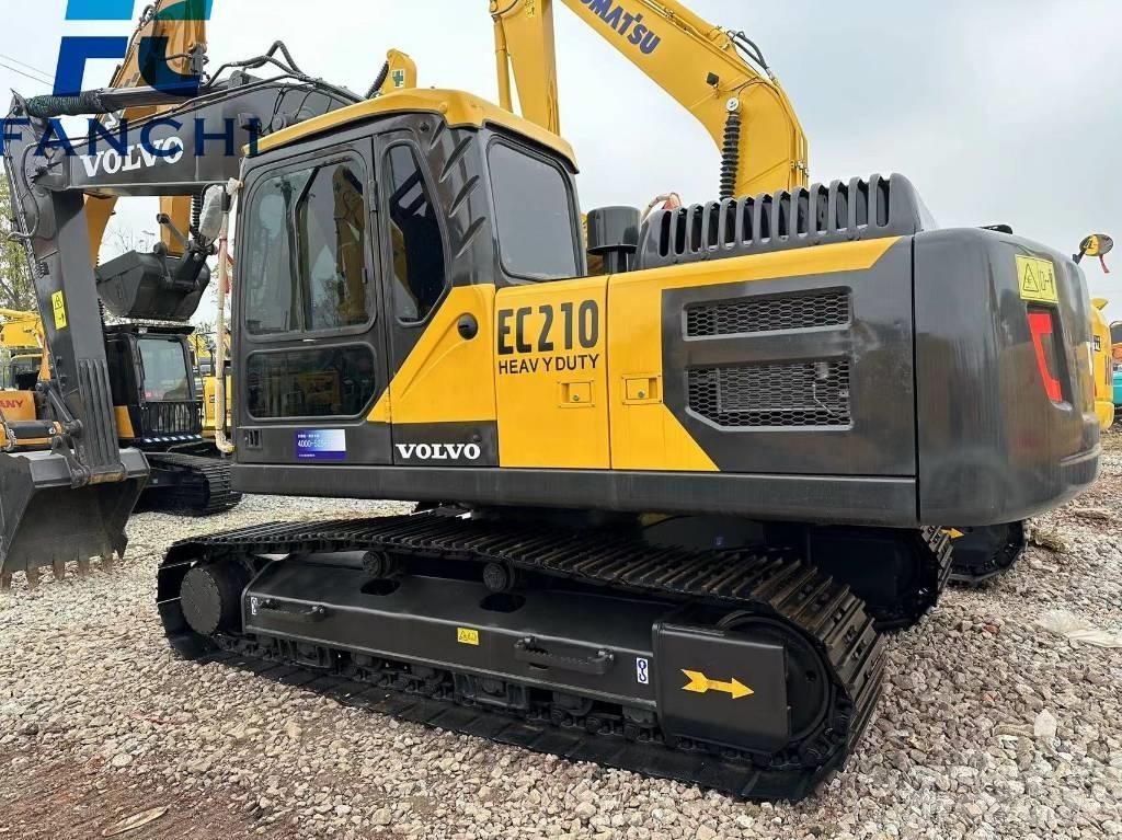 Volvo EC 210 Kāpurķēžu ekskavatori