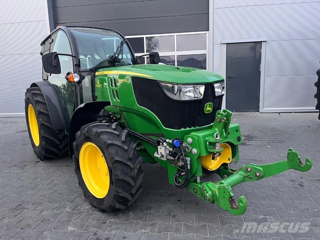 John Deere 5090 GL Traktori