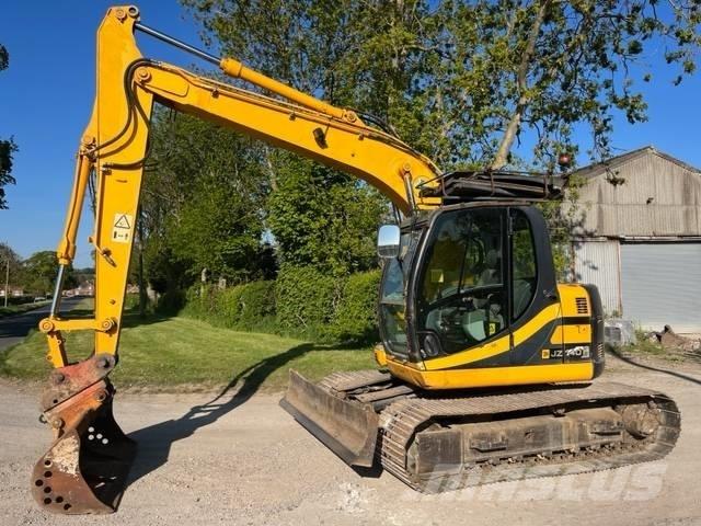 JCB JZ 140 LC Kāpurķēžu ekskavatori
