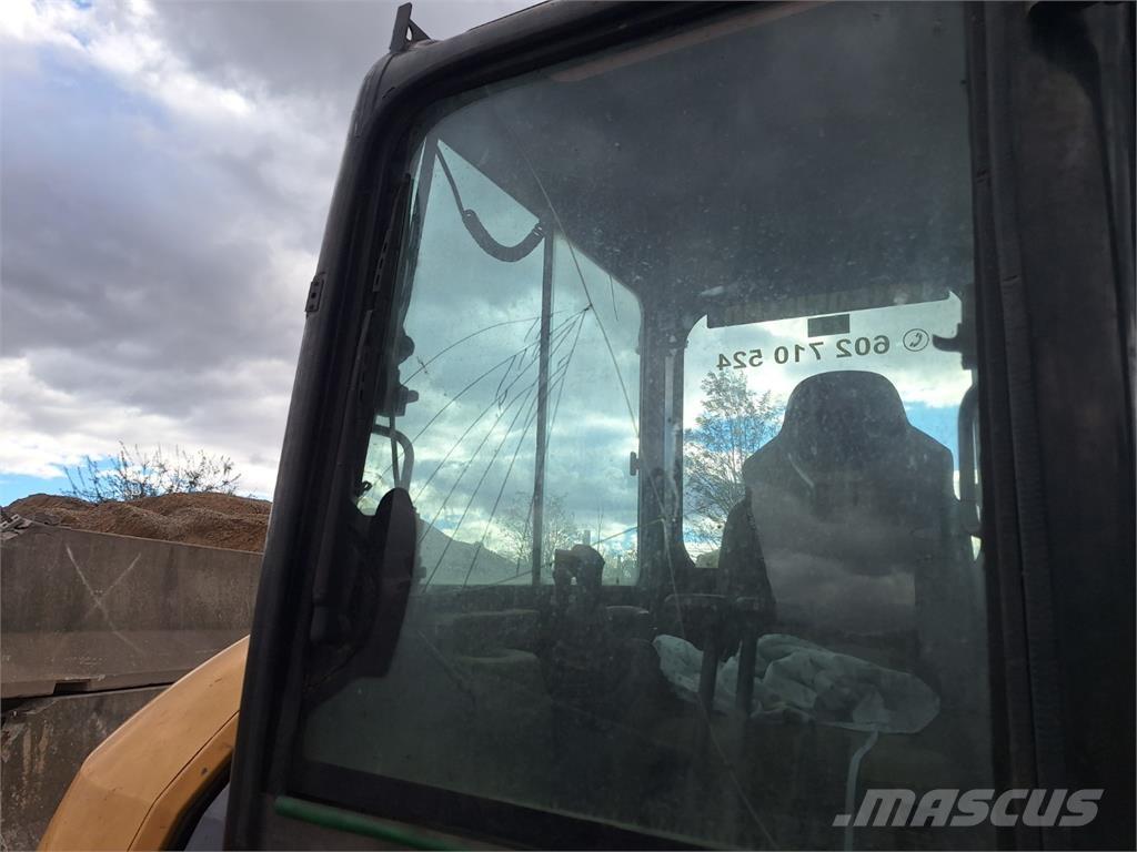 CAT 305C Būvniecība- Citi