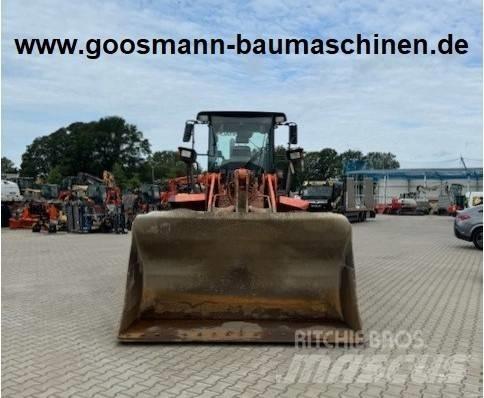 Hitachi ZW 180 Iekrāvēji uz riteņiem