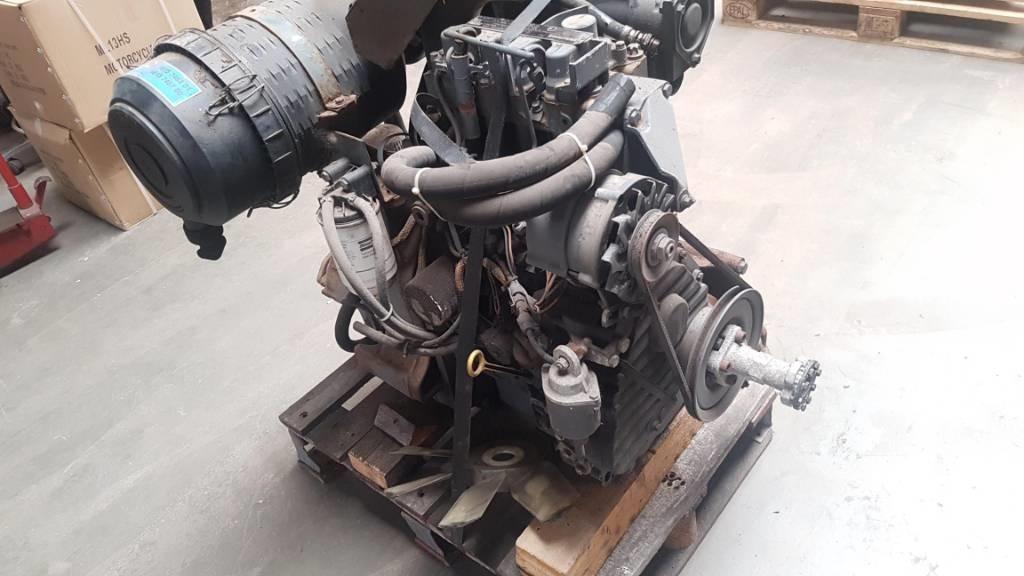 Deutz F2M2011 Dzinēji