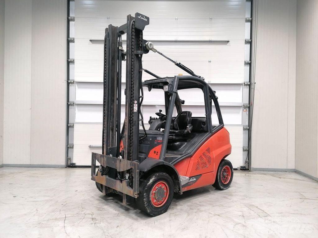 Linde H40D-02 Tehnika ar dīzeļa dzinēju