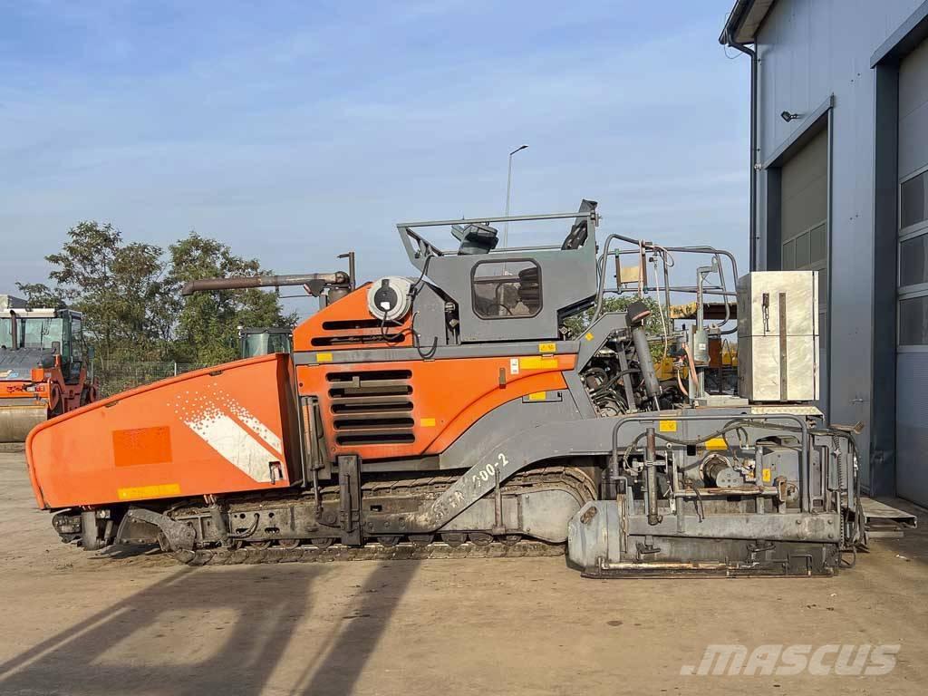 Vögele SUPER 1900-2 Asfalta klājēji