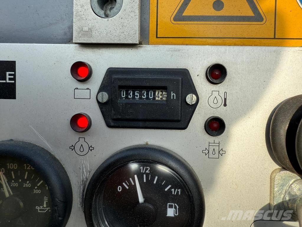 Vögele Super 800 Asfalta klājēji
