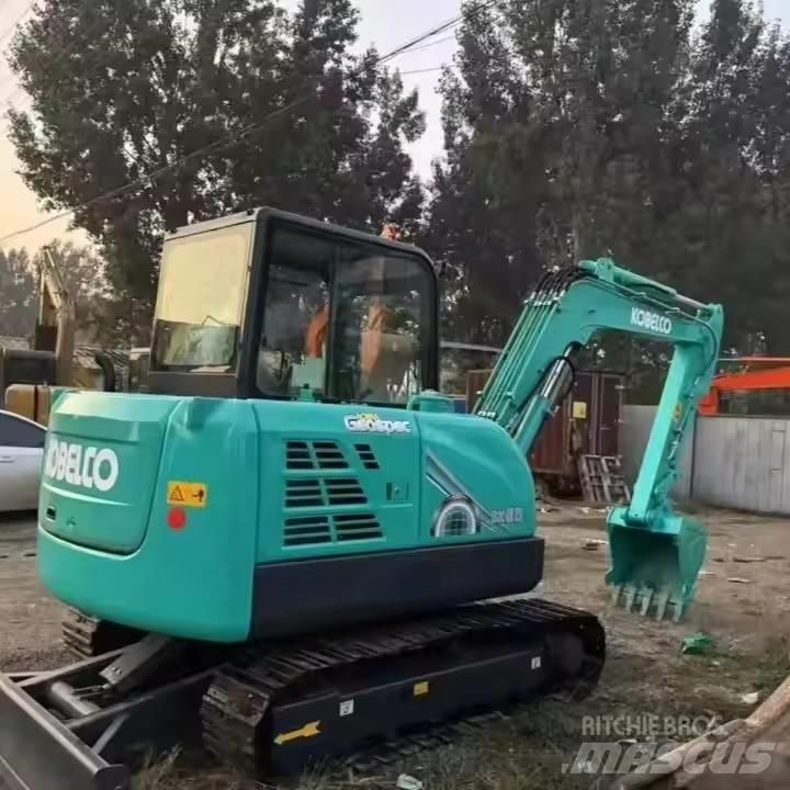 Kobelco SK60 Kāpurķēžu ekskavatori