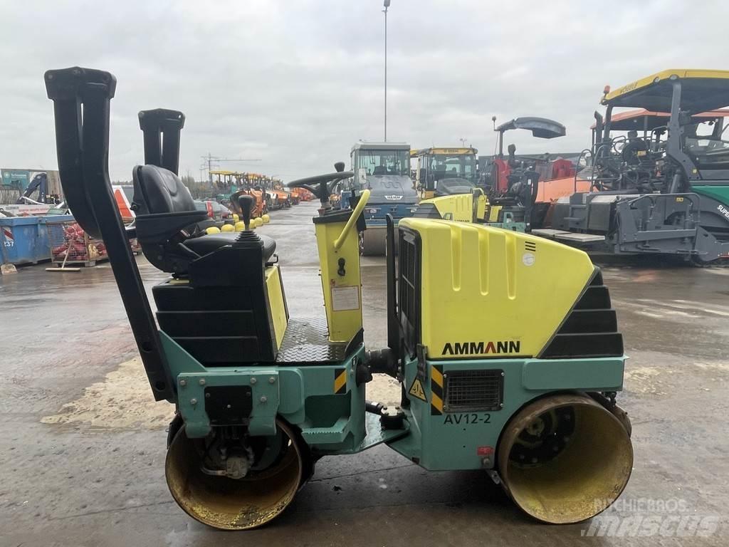 Ammann AV 12-2 Divvalču grunts veltņi