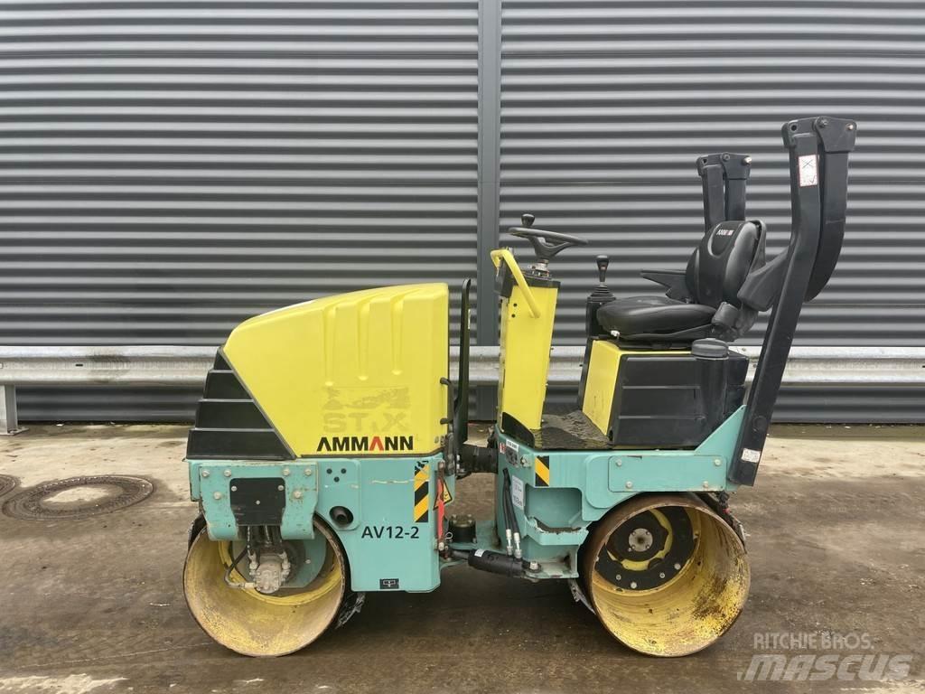 Ammann AV 12-2 Divvalču grunts veltņi