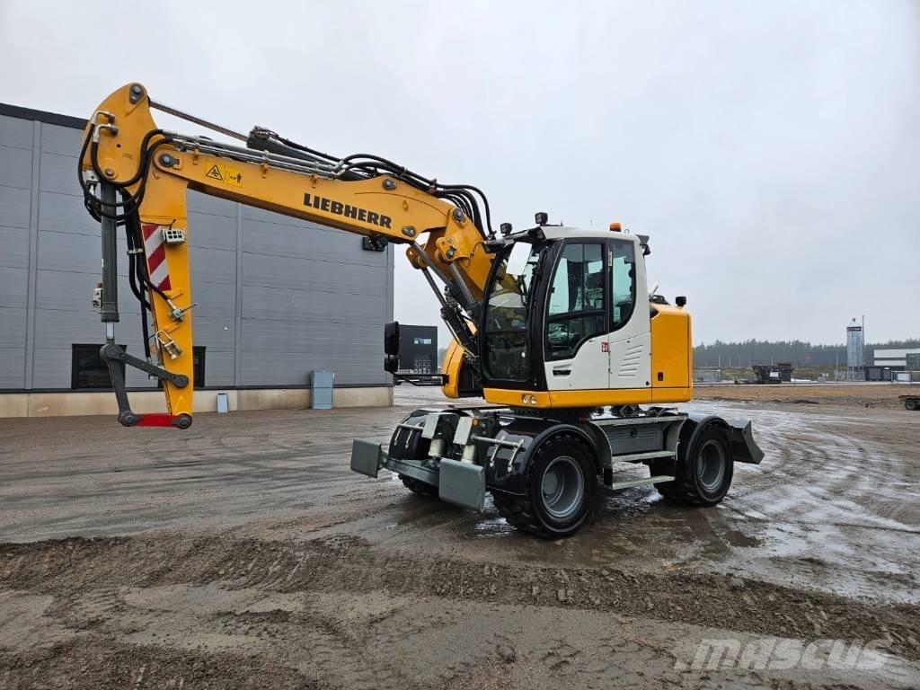 Liebherr 913 Compact Ekskavatori uz riteņiem