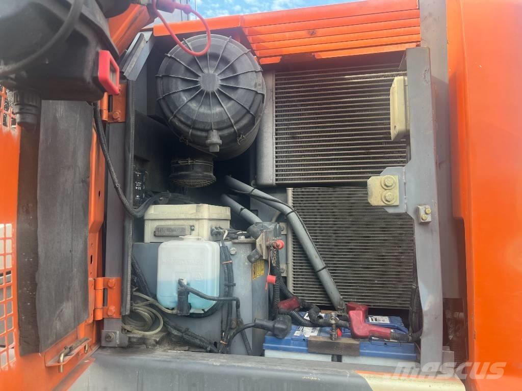 Hitachi ZX 145 W-3 Ekskavatori uz riteņiem