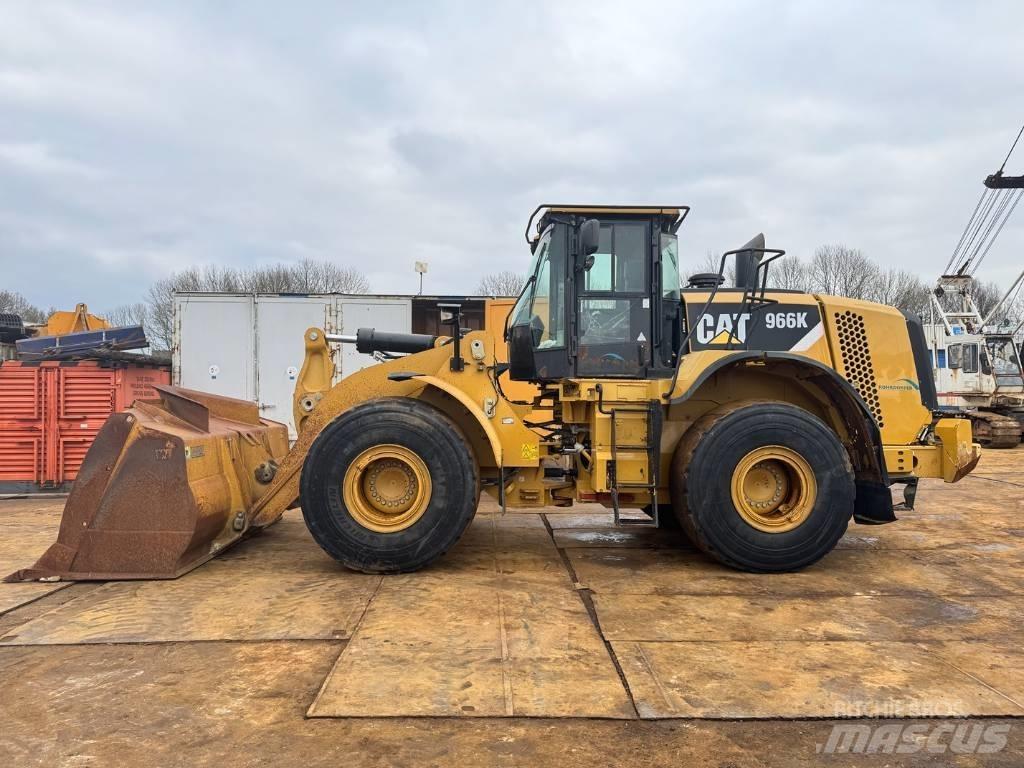 CAT 966 K Iekrāvēji uz riteņiem