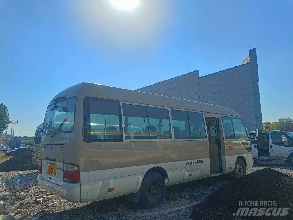 Toyota Coaster Bus Mikroautobusi