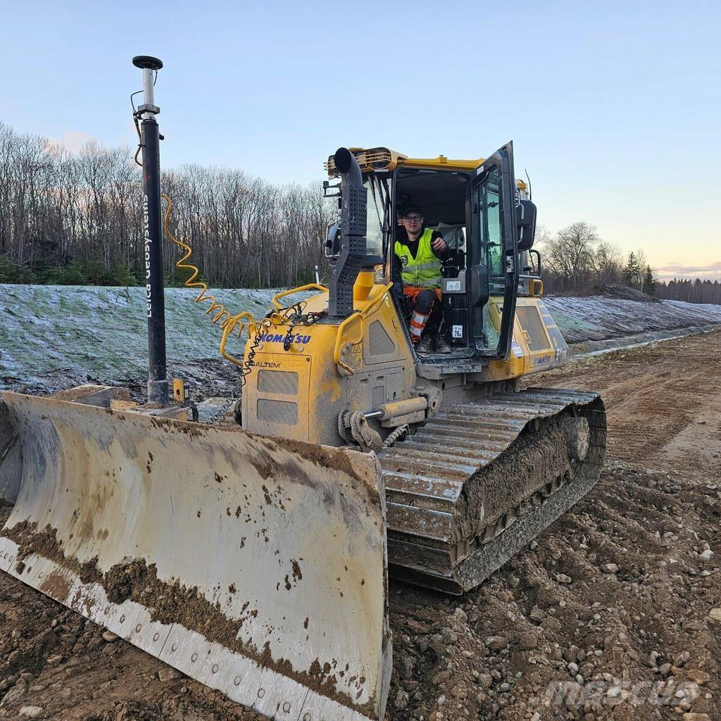 Komatsu D51 Kāpurķēžu buldozeri