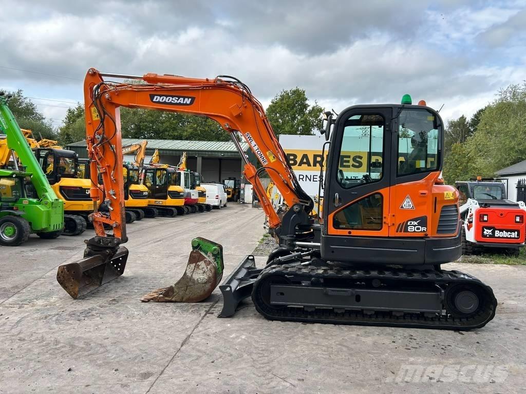 Doosan DX 80 R Vidēja lieluma ekskavatori 7 t - 12 t