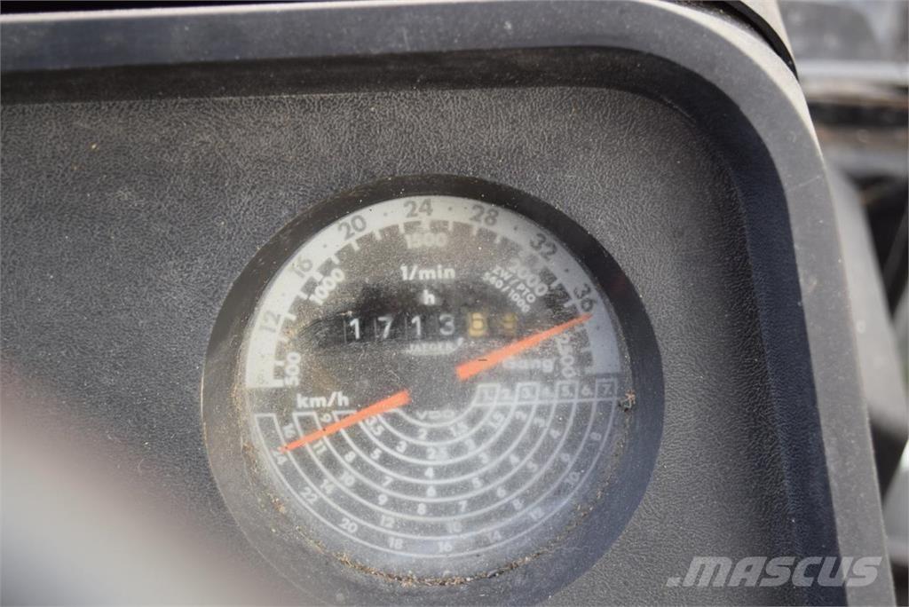 Case IH 956 XL Traktori