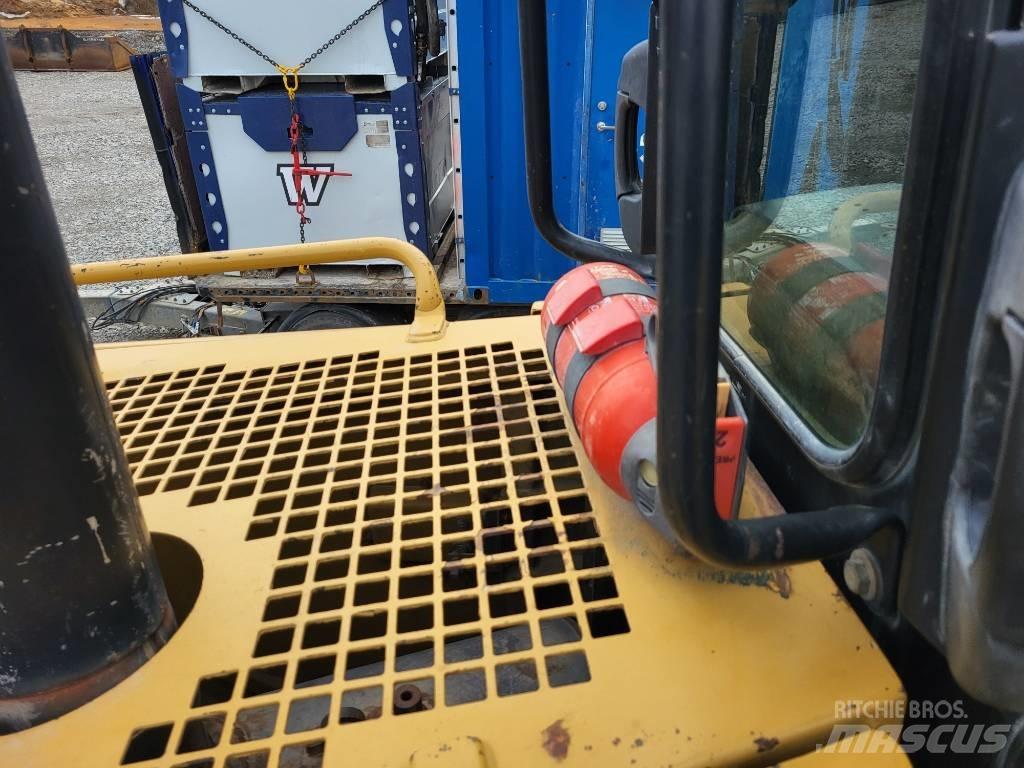 CAT D 8 T Kāpurķēžu buldozeri