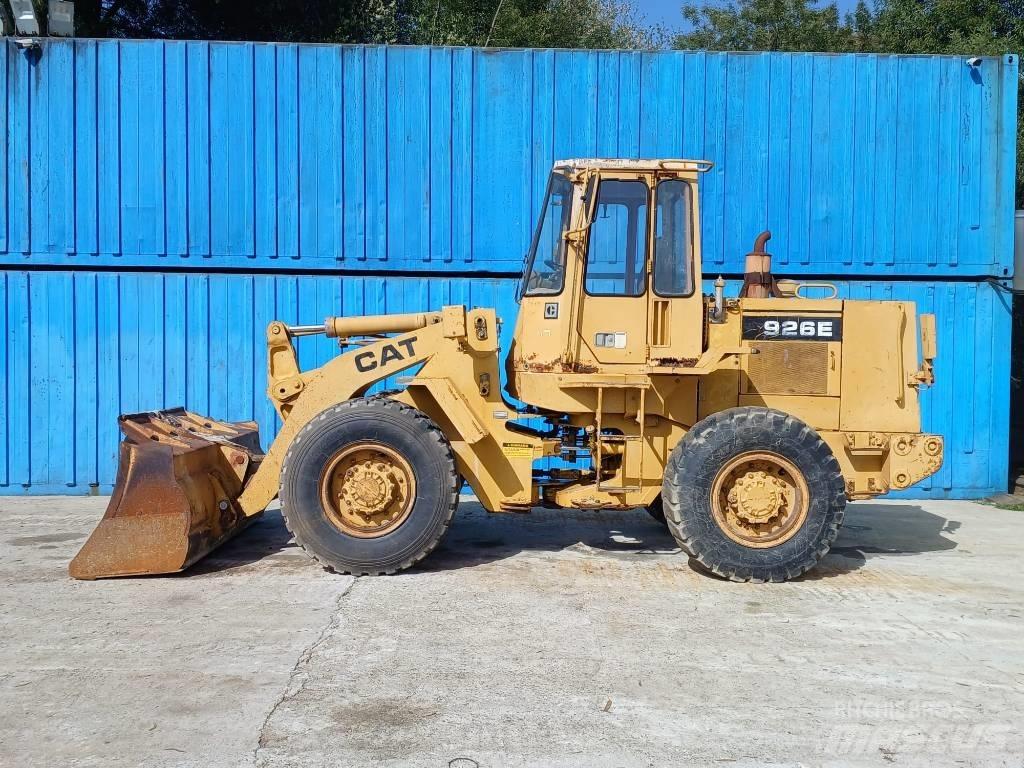 CAT 926 E Iekrāvēji uz riteņiem
