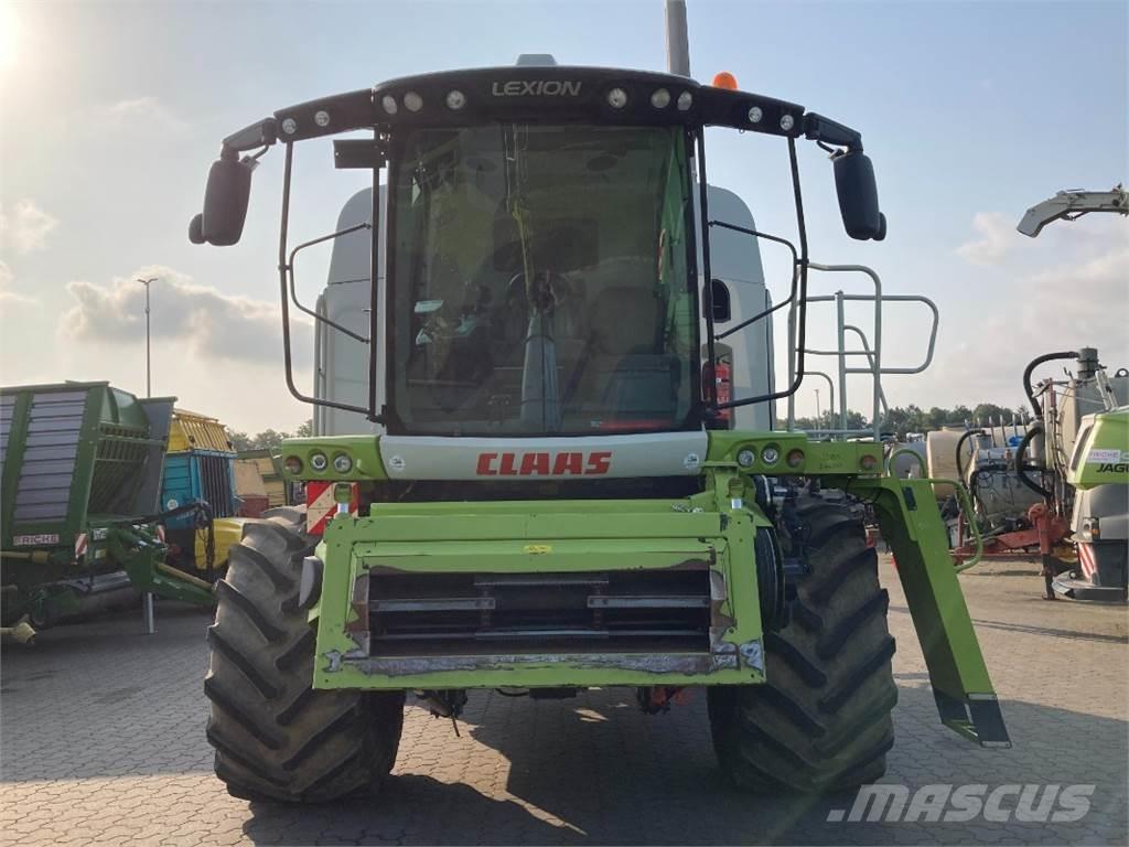 CLAAS Lexion 650 Ražas novākšanas kombaini