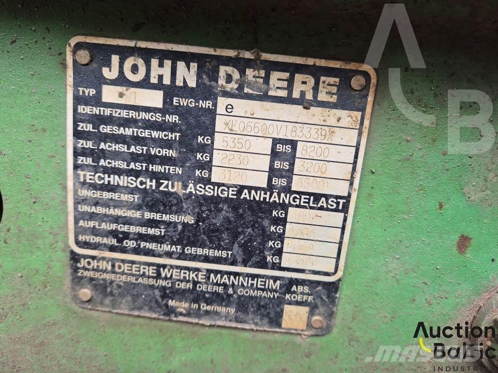 John Deere 6600 Traktori