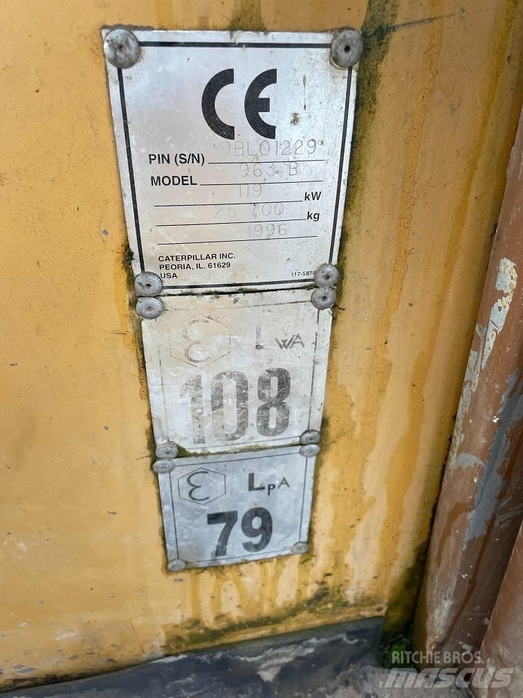 CAT 963 B Kāpurķēžu iekrāvēji