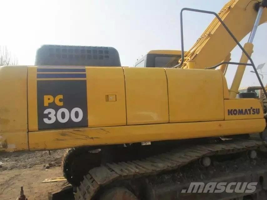 Komatsu PC 300-7 Kāpurķēžu ekskavatori