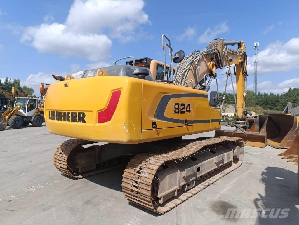Liebherr R924 LC Kāpurķēžu ekskavatori